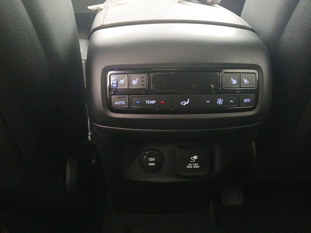 Used 2024 Hyundai Palisade Limited FWD image 11