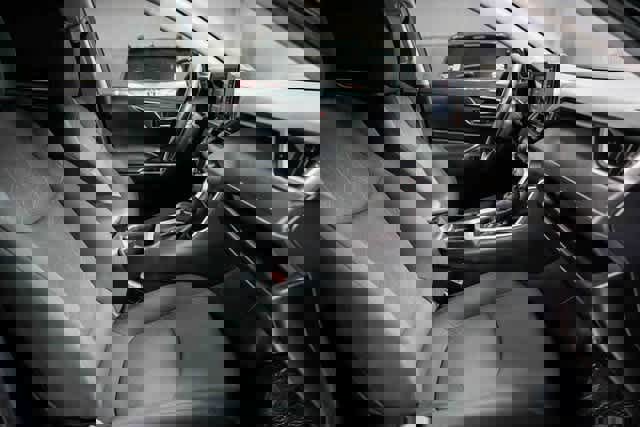 Certified 2019 Toyota RAV4 XLE image 17