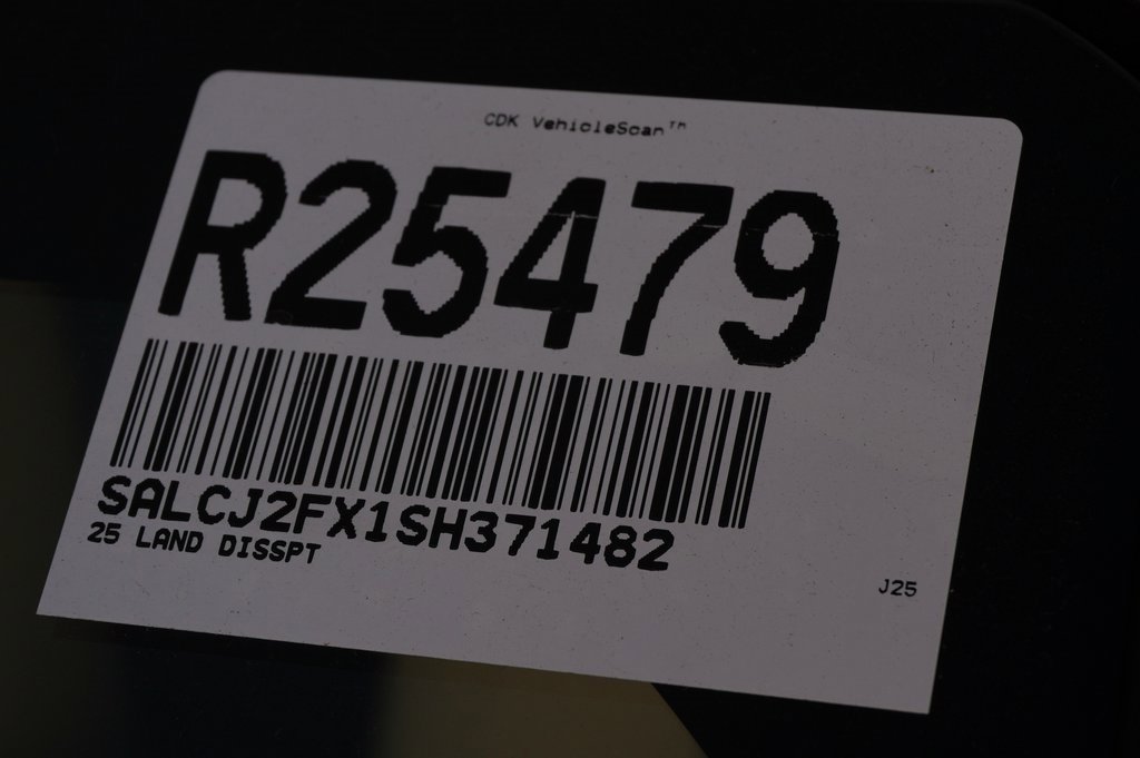 New 2025 Land Rover Discovery Sport S image 30