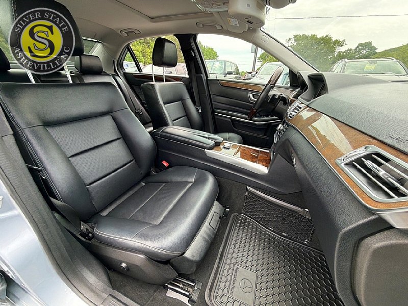 Used 2014 Mercedes-Benz E 350 4MATIC Sedan w/ Premium 1 Package image 16