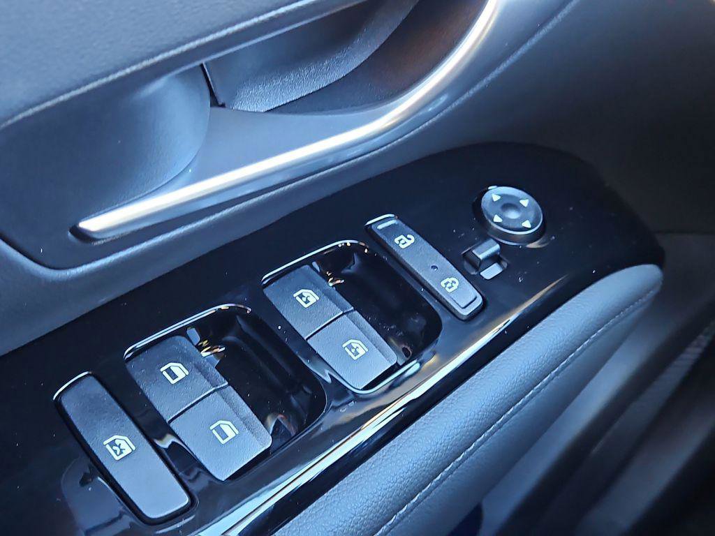 New 2024 Hyundai Tucson Limited image 18