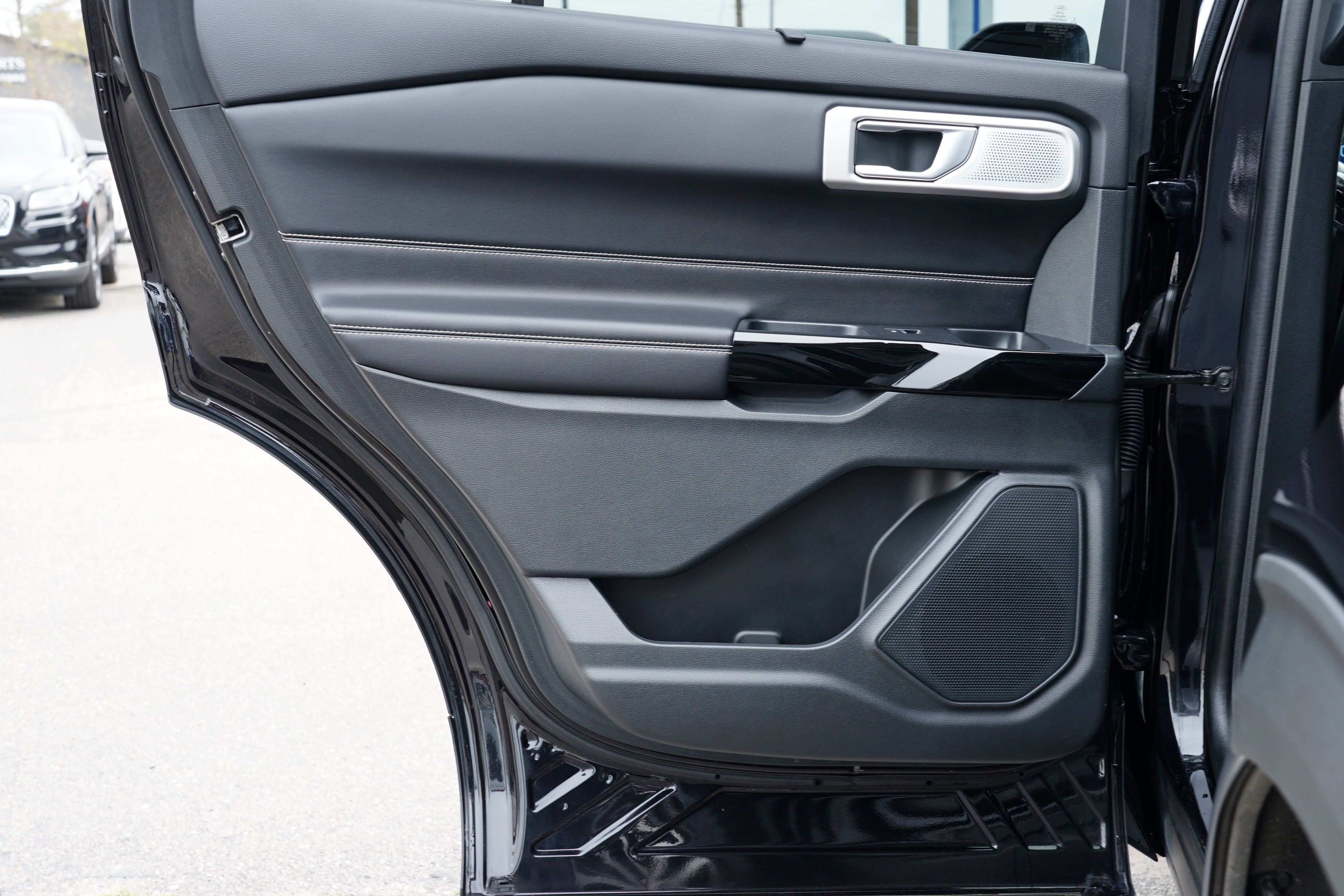 Used 2021 Ford Explorer ST w/ Equipment Group 401A image 22