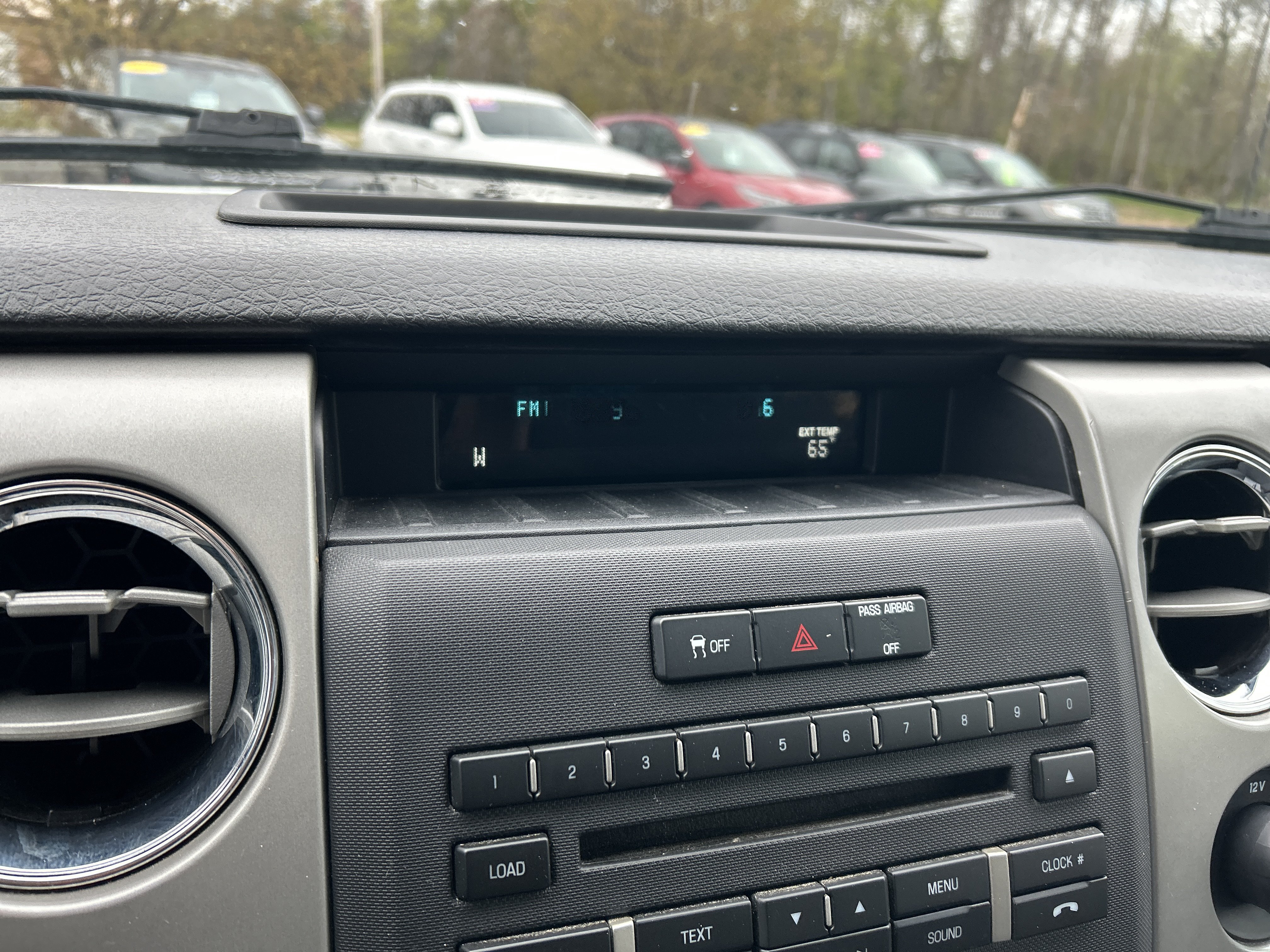 Used 2011 Ford F150 XLT w/ XLT Chrome Pkg AWD/4WD image 18