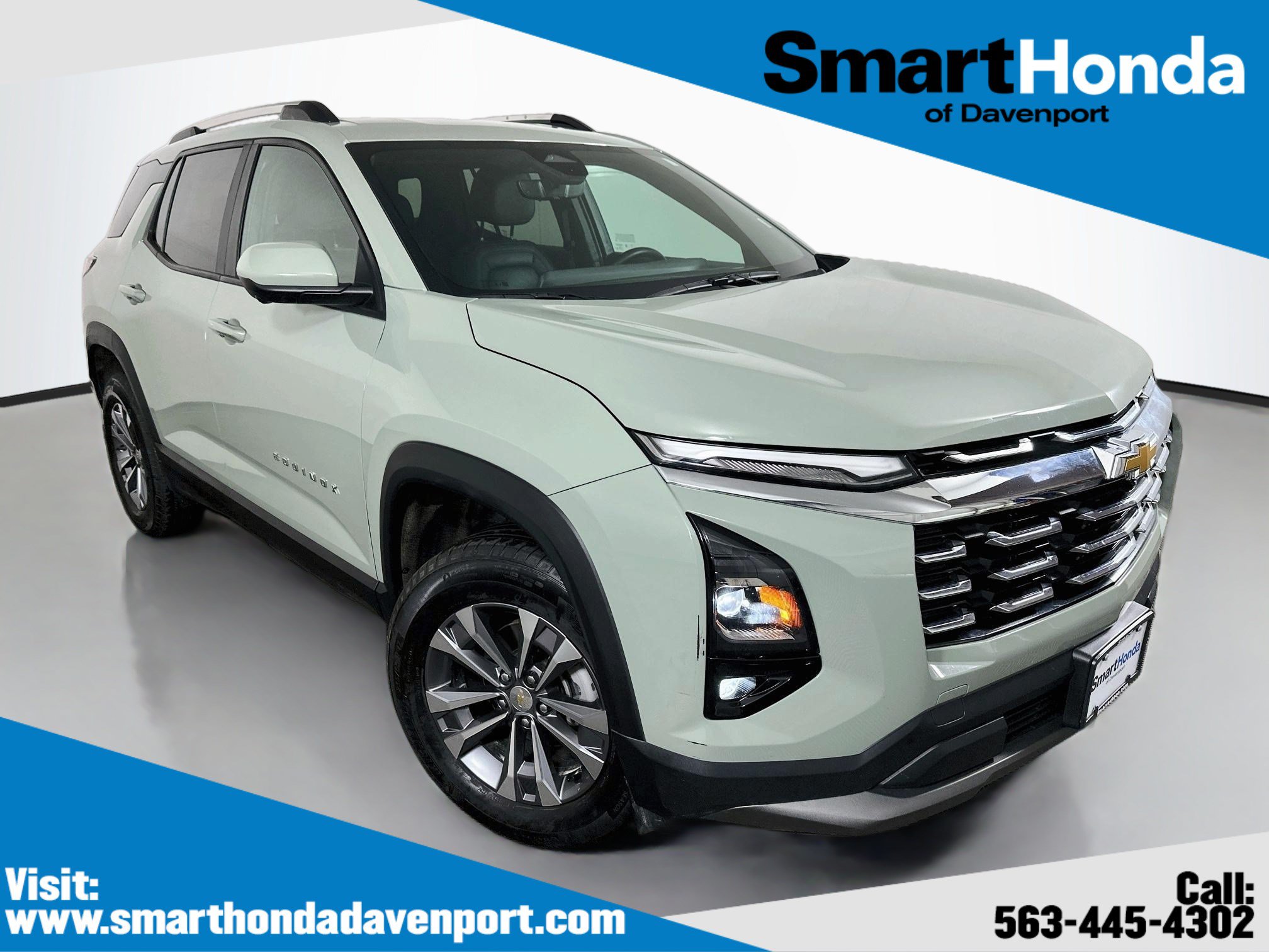 Used 2025 Chevrolet Equinox LT w/ Convenience Package II AWD/4WD image 1