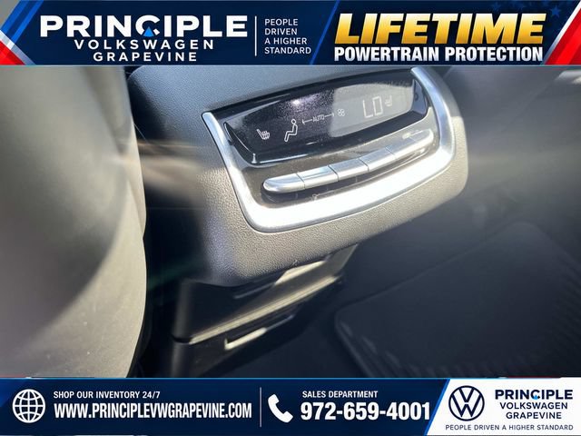 Used 2024 Cadillac XT6 Sport w/ Platinum Package AWD/4WD image 25