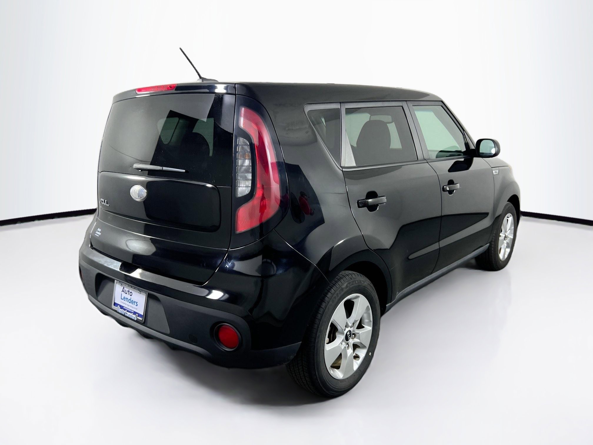 Used 2018 Kia Soul FWD image 5
