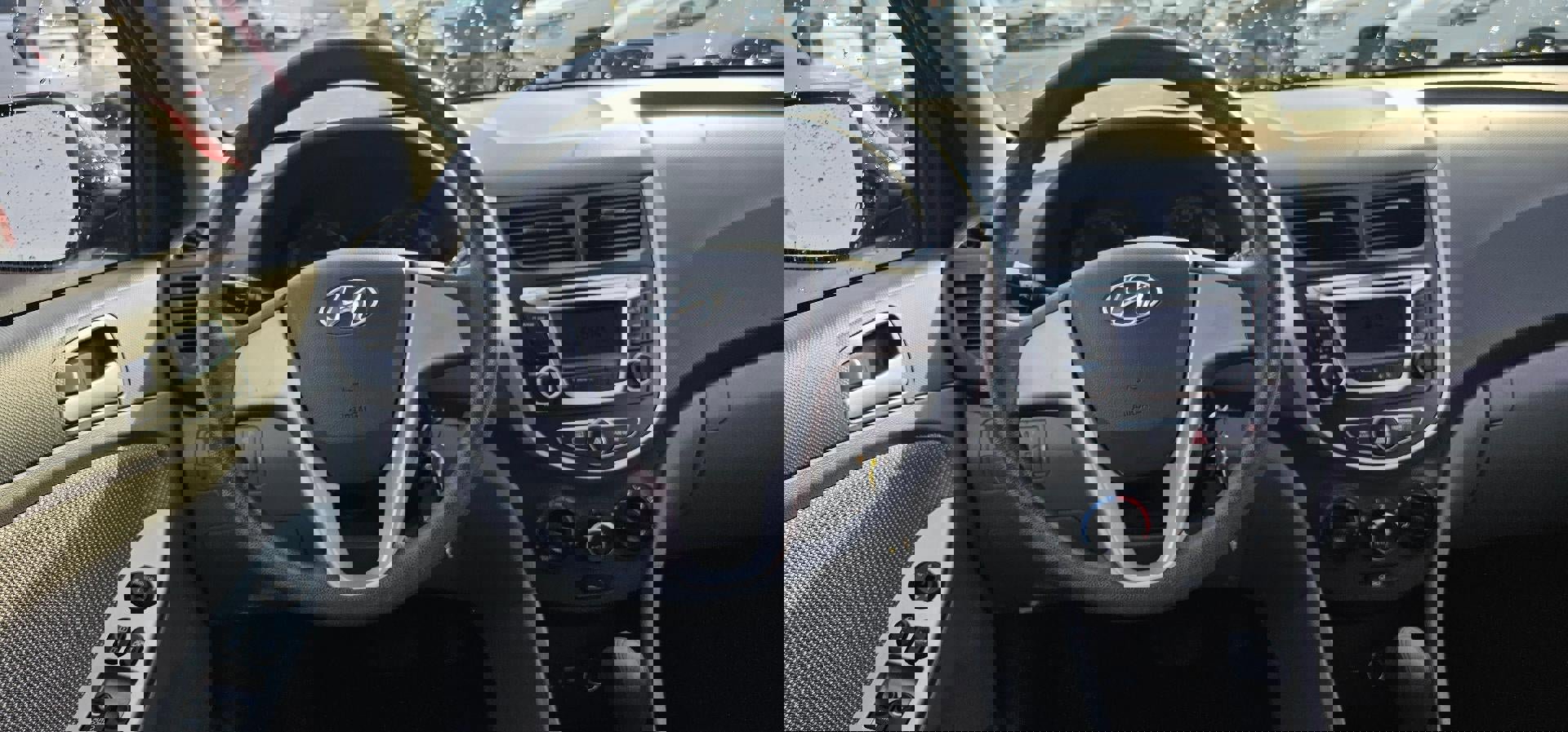 Used 2014 Hyundai Accent GLS image 13