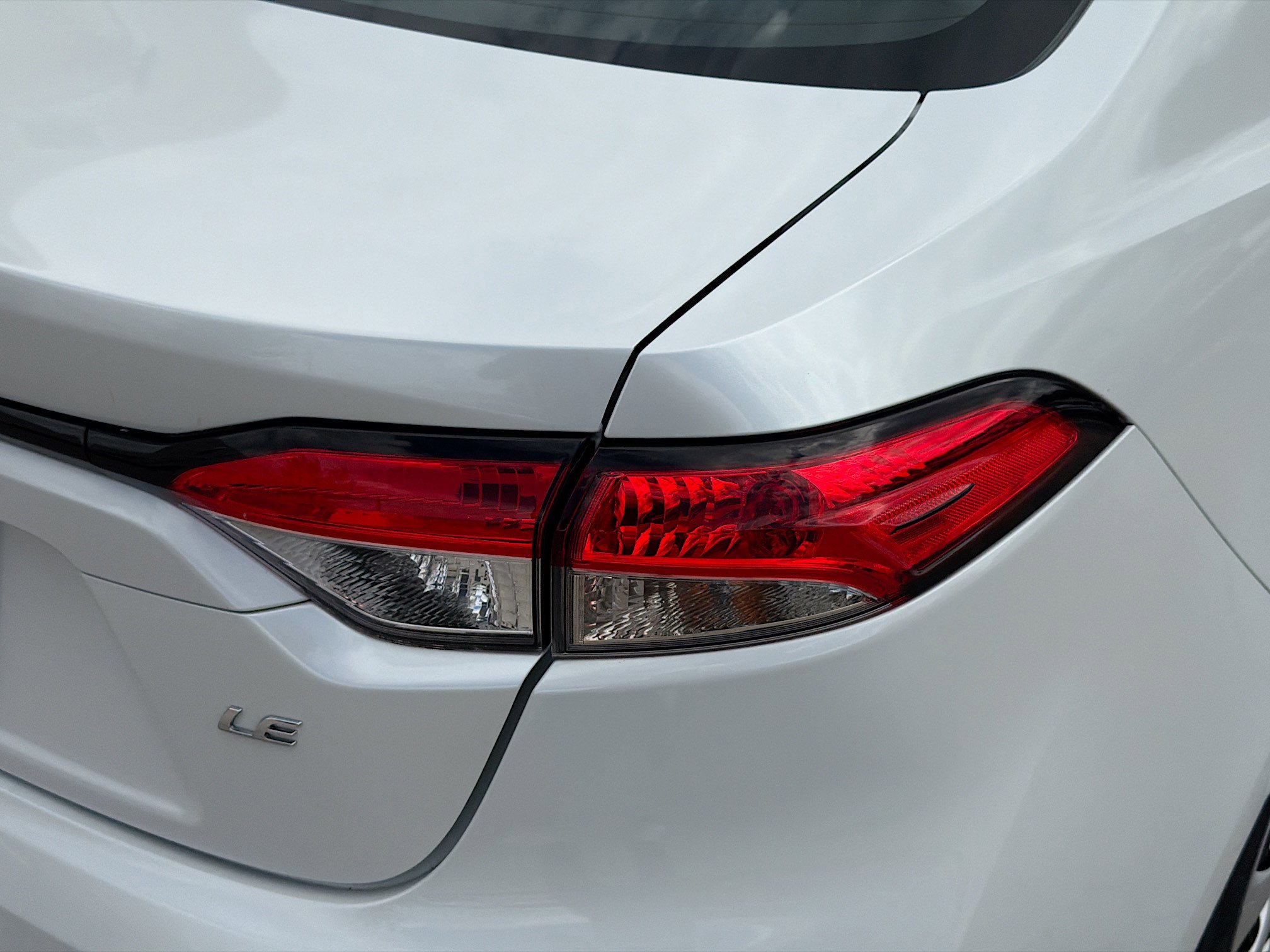 Used 2022 Toyota Corolla LE image 24