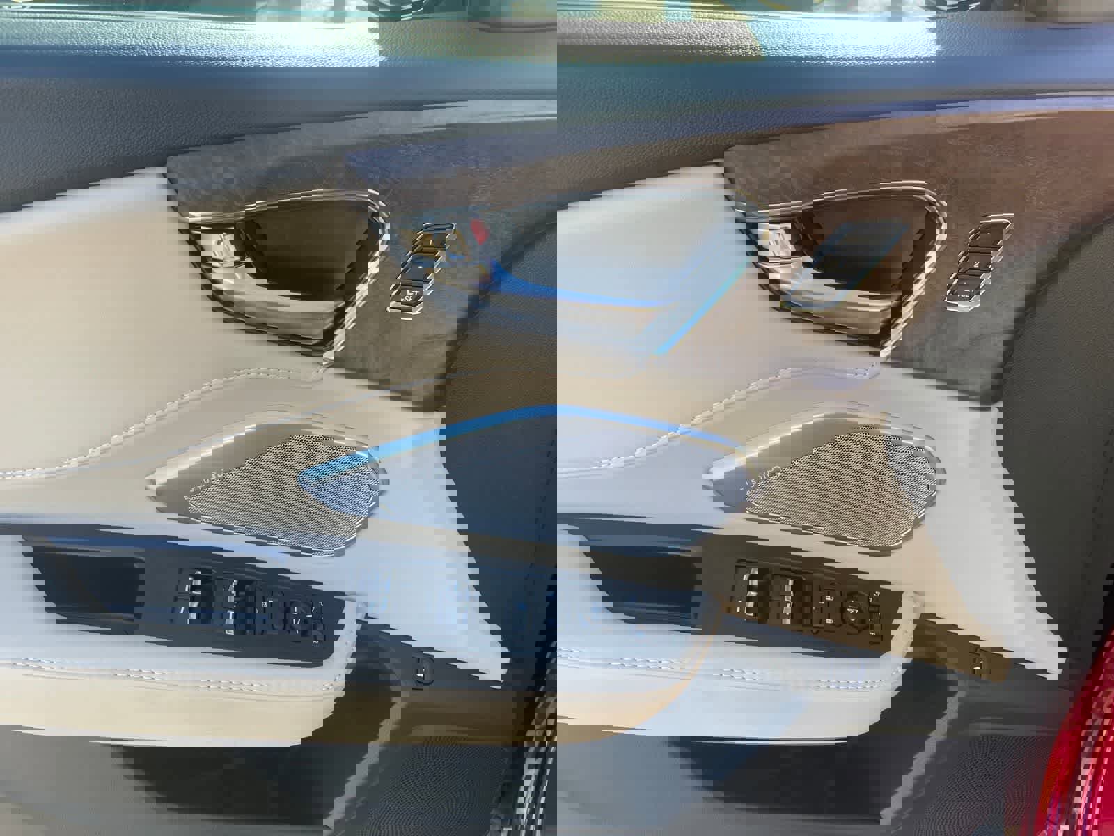 Used 2024 Acura RDX w/Advance Package image 12