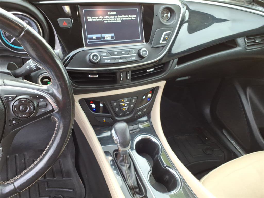 Used 2017 Buick Envision Essence image 35