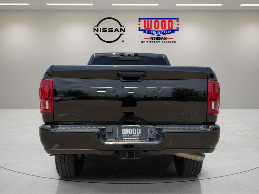 Used 2025 RAM 2500 Limited AWD/4WD image 3