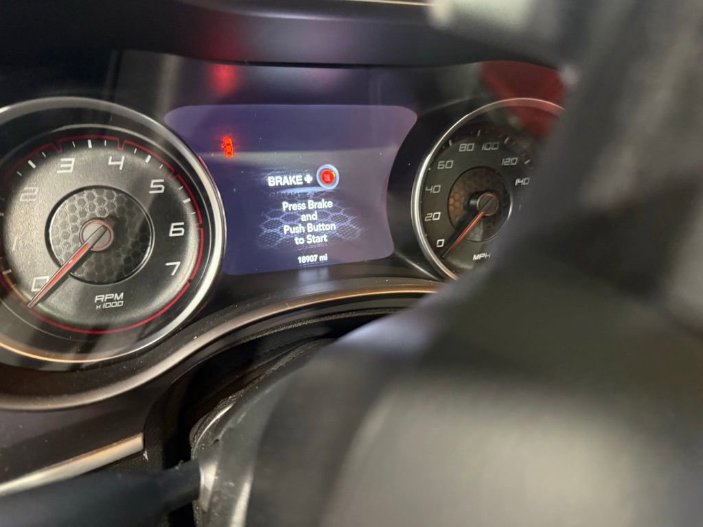 Used 2022 Dodge Charger Scat Pack image 13