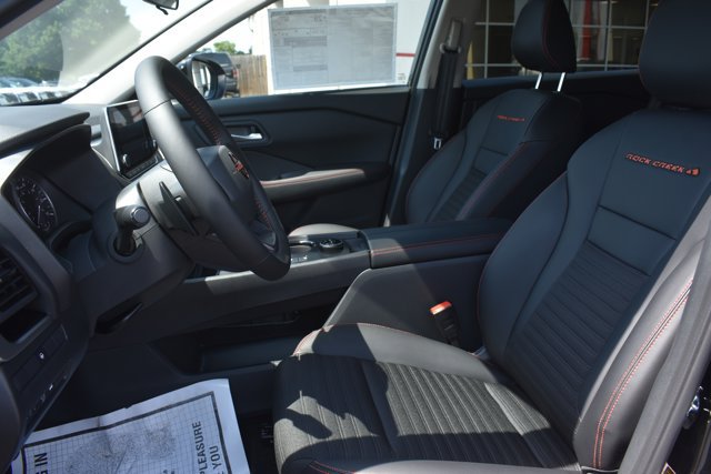 New 2026 Nissan Rogue SV AWD/4WD image 15