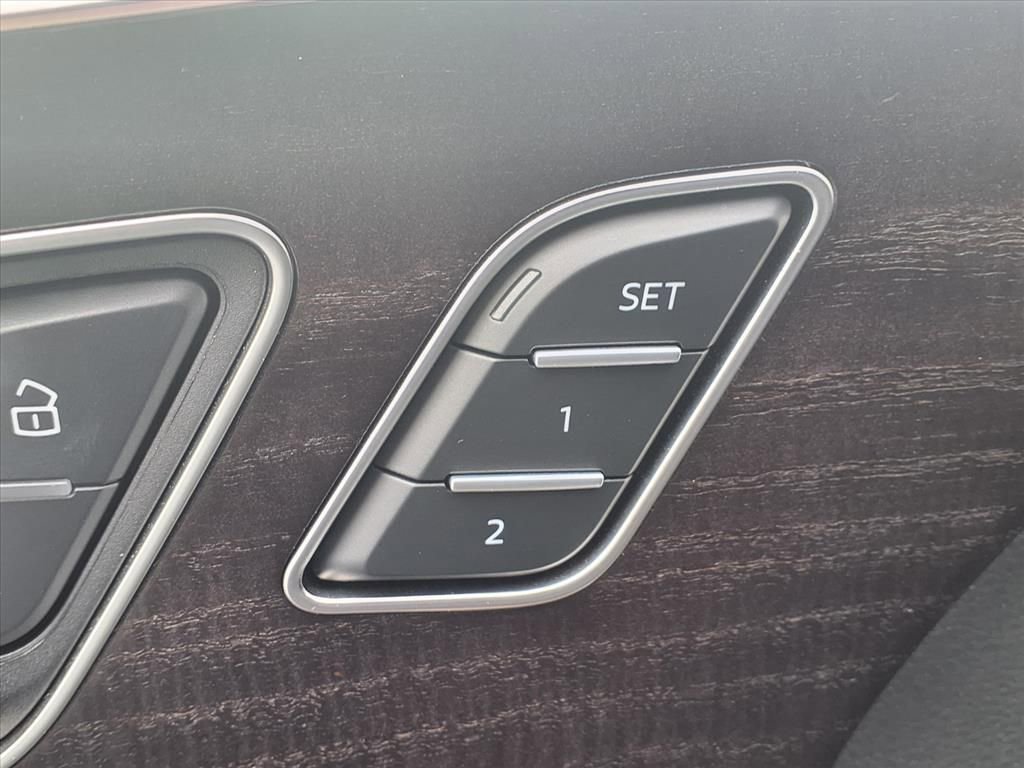 Used 2023 Audi Q7 2.0T Premium Plus image 10