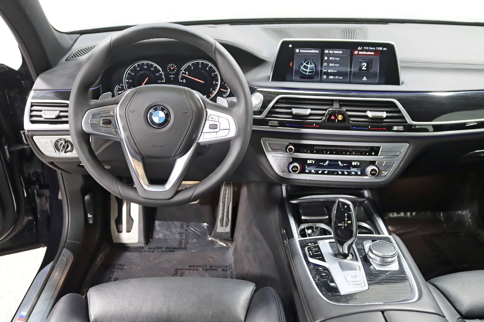 Used 2019 BMW 750i xDrive w/ M Sport Package AWD/4WD image 14