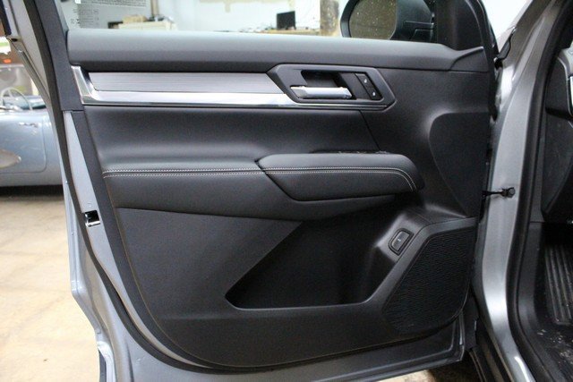 New 2026 GMC Terrain Elevation w/ Elevation Premium Package image 15