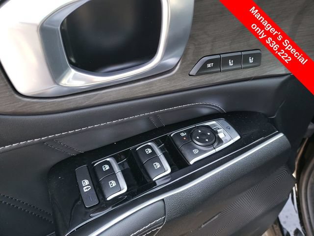 Used 2025 Kia Sorento SX Prestige AWD/4WD image 17