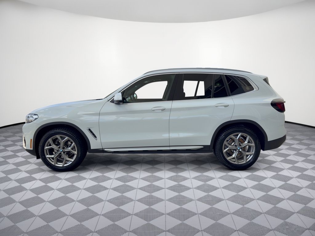 Used 2022 BMW X3 sDrive30i w/ Convenience Package RWD image 2