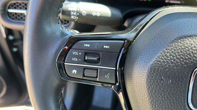 Used 2023 Honda HR-V EX-L image 13
