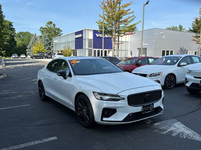 Certified 2023 Volvo S60 B5 Plus w/ Climate Package AWD/4WD image 5