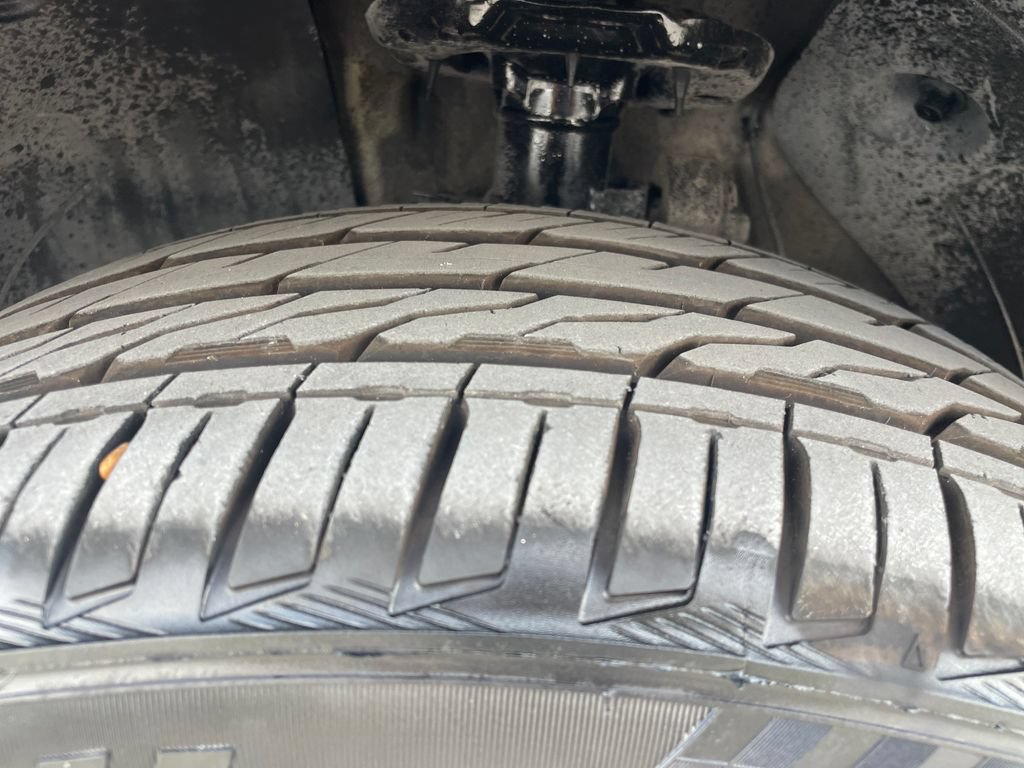 Used 2021 Hyundai Santa Fe Limited AWD/4WD image 28