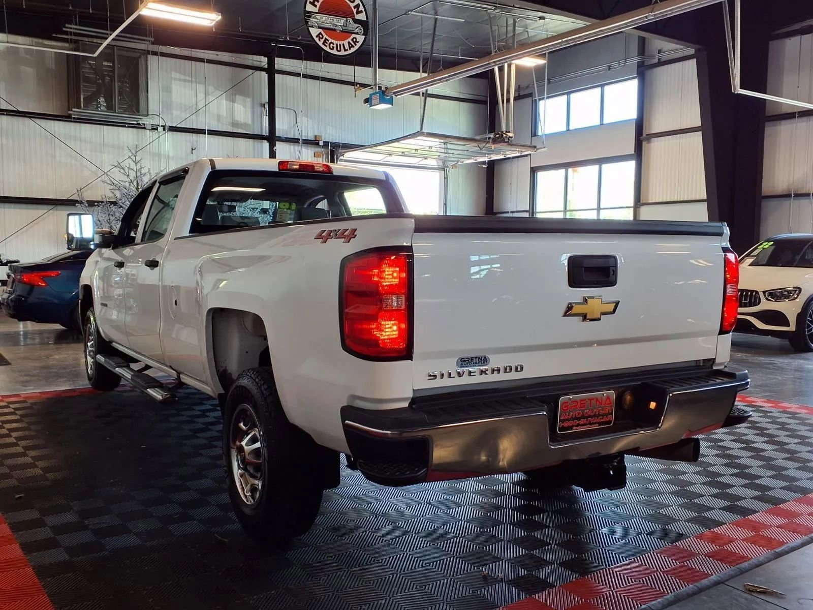 Used 2018 Chevrolet Silverado 2500 W/T w/ WT Fleet Convenience Package AWD/4WD image 4