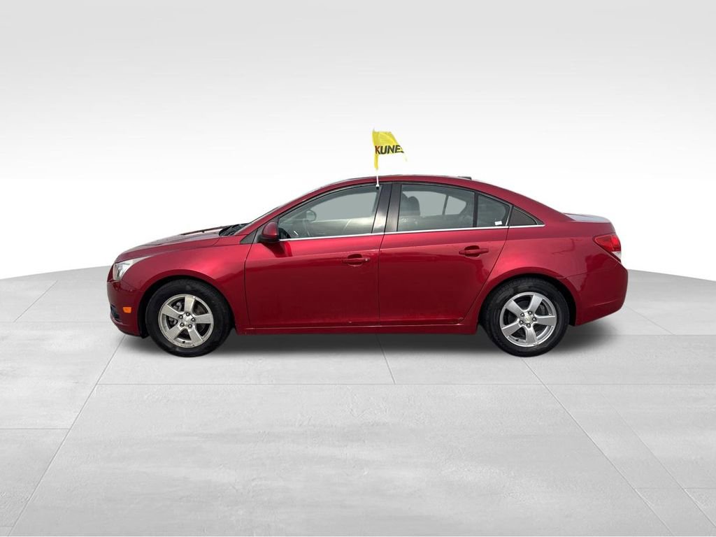 Used 2011 Chevrolet Cruze LT FWD image 4