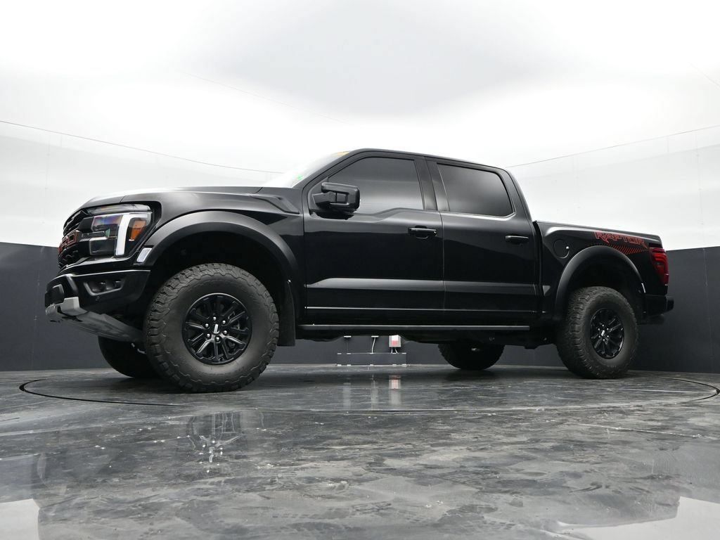 Used 2025 Ford F150 Raptor AWD/4WD image 44