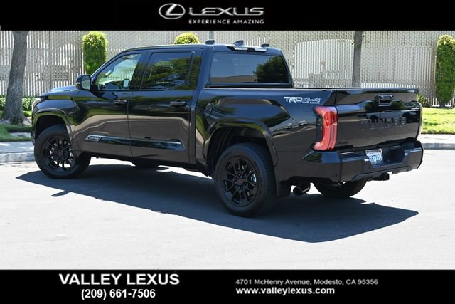 Used 2025 Toyota Tundra Platinum w/ TRD Off-Road Package AWD/4WD image 4