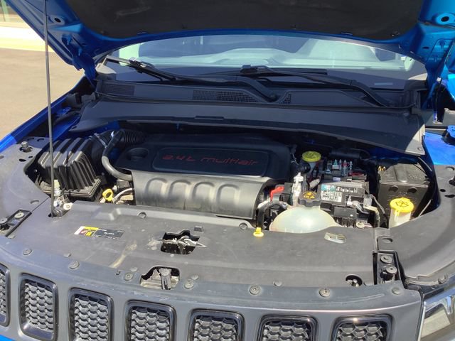 Used 2021 Jeep Compass Latitude w/ Sun and Sound Group AWD/4WD image 43