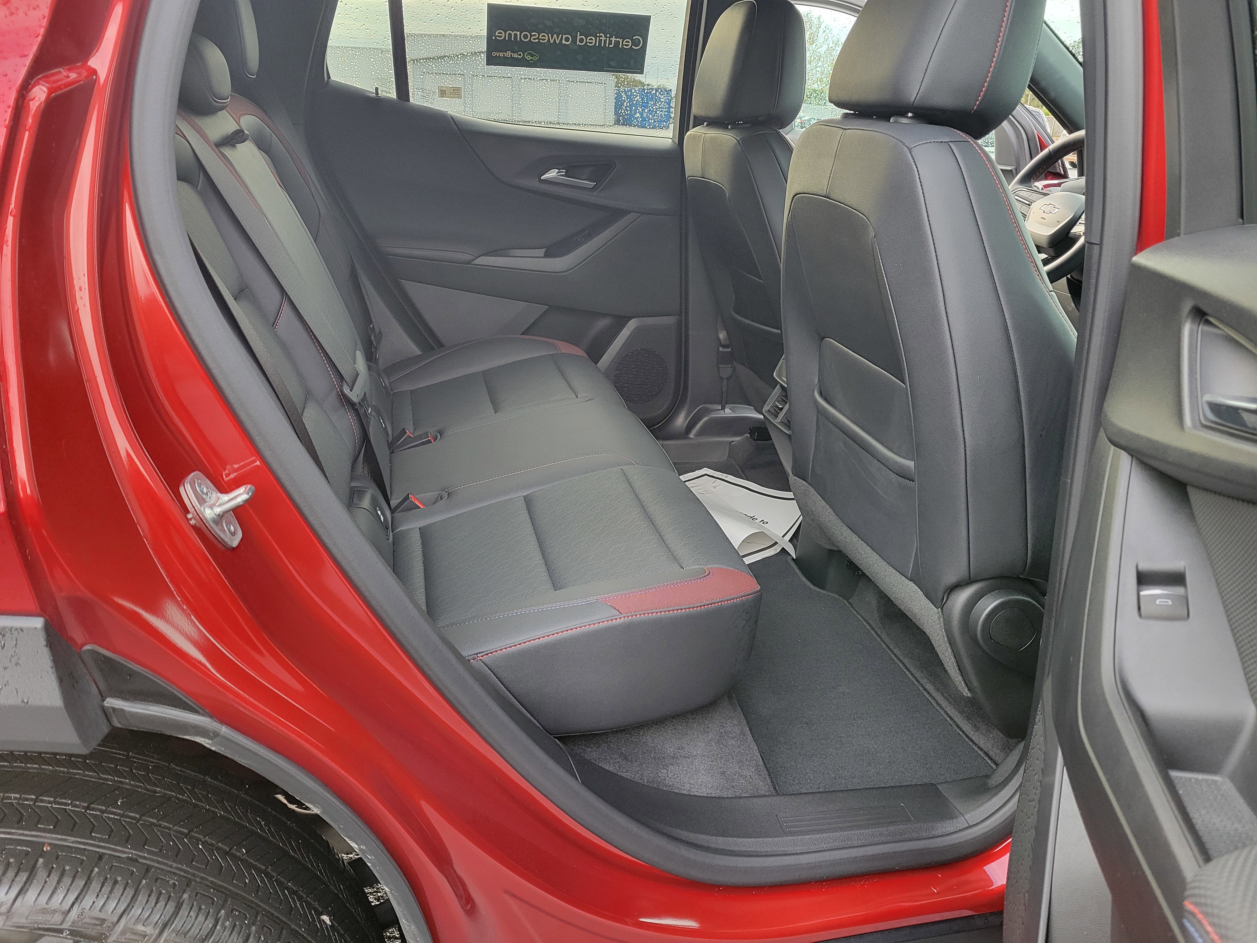 Used 2025 Chevrolet Equinox RS w/ Safety and Technology Package image 36