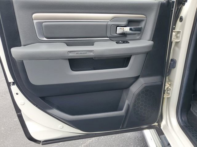 Used 2016 RAM 1500 Lone Star AWD/4WD image 11