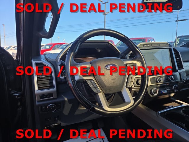 Used 2022 Ford F250 Lariat w/ Black Appearance Package AWD/4WD image 8