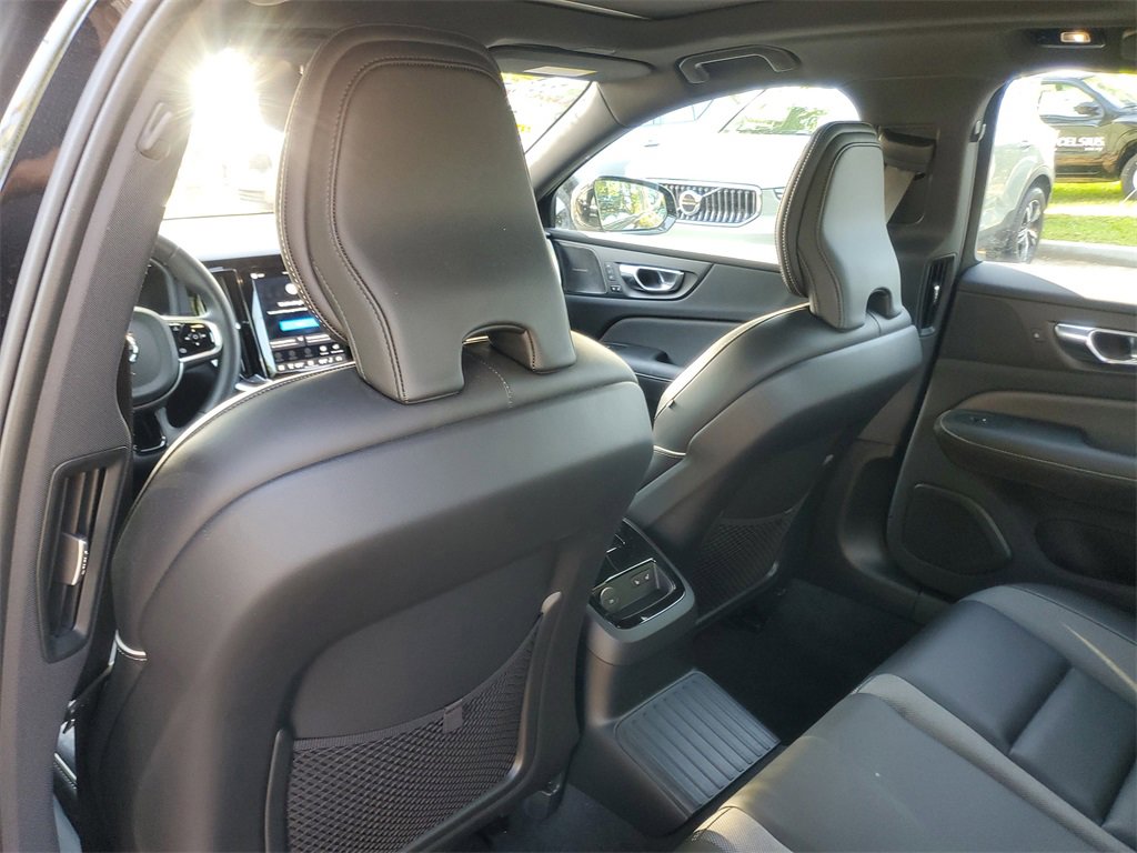 Certified 2025 Volvo S60 T8 Ultra image 11