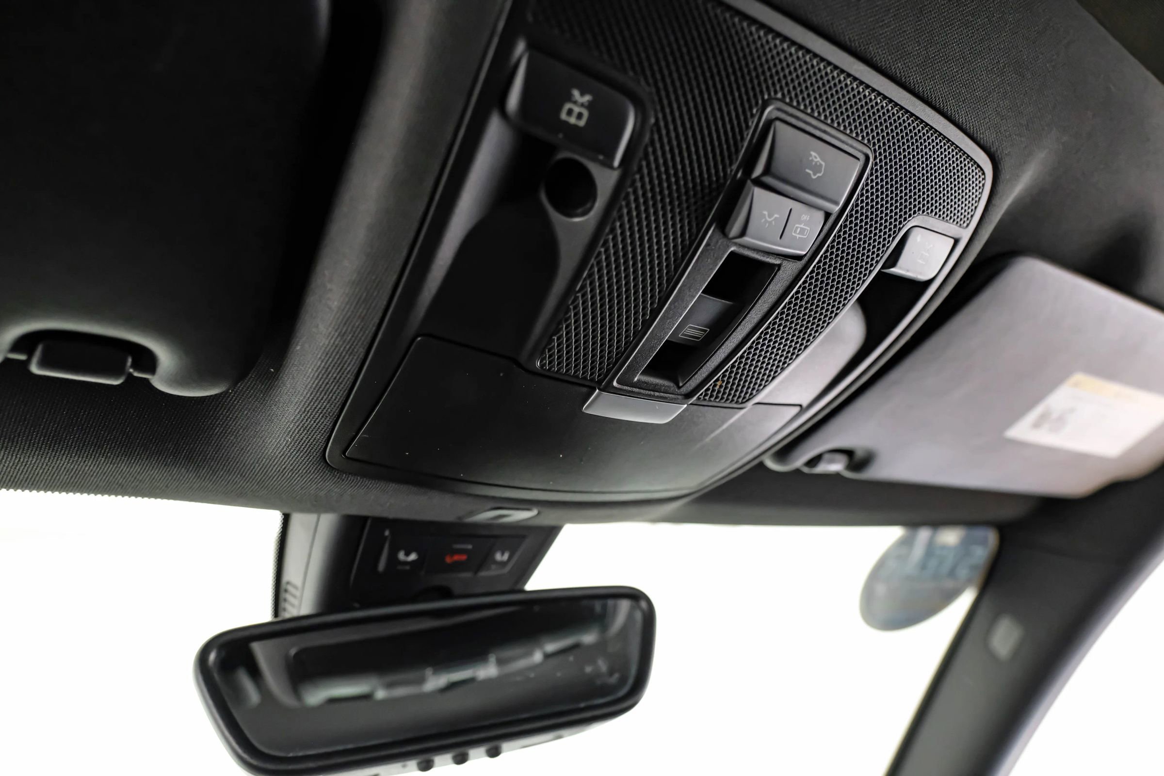 Used 2016 Mercedes-Benz CLA 250 4MATIC w/ Premium 1 Package image 28