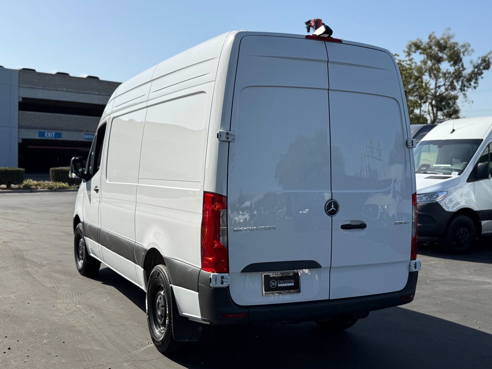 New 2025 Mercedes-Benz Sprinter 2500 image 9