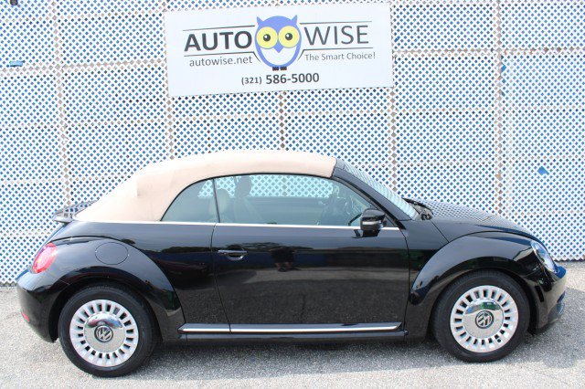 Used 2015 Volkswagen Beetle 1.8T FWD image 5