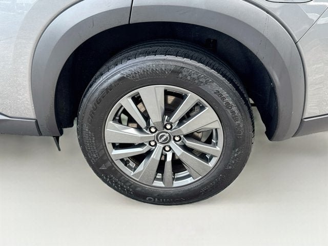 Certified 2025 Nissan Pathfinder SV AWD/4WD image 26