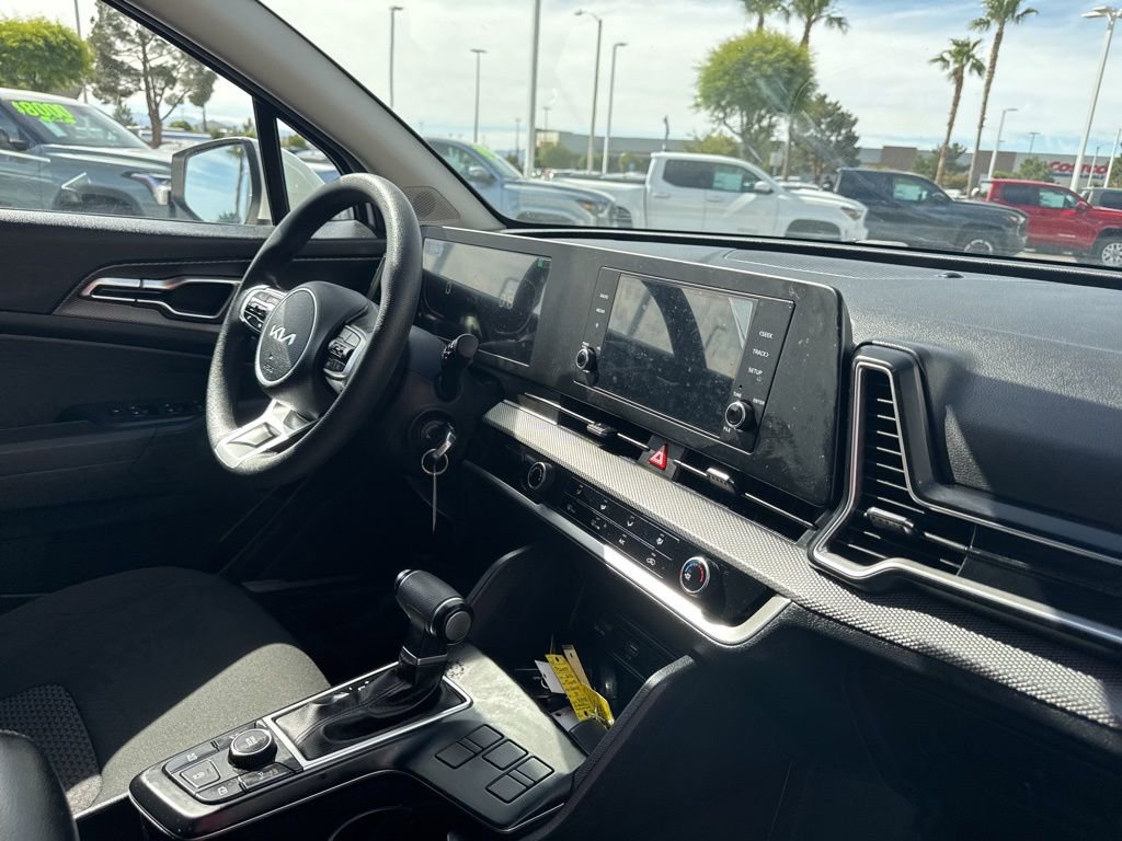 Used 2023 Kia Sportage LX FWD image 20