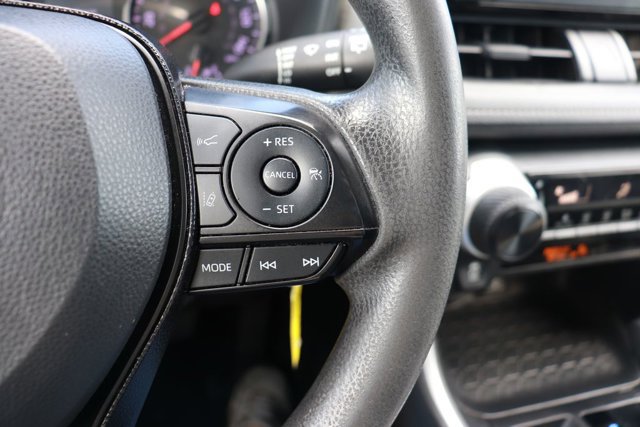 Used 2020 Toyota RAV4 LE w/ Carpet Mat Package FWD image 22