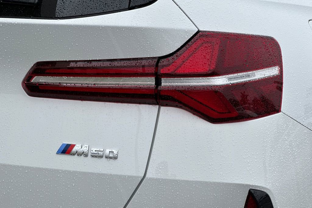 Used 2025 BMW X3 M50 image 30