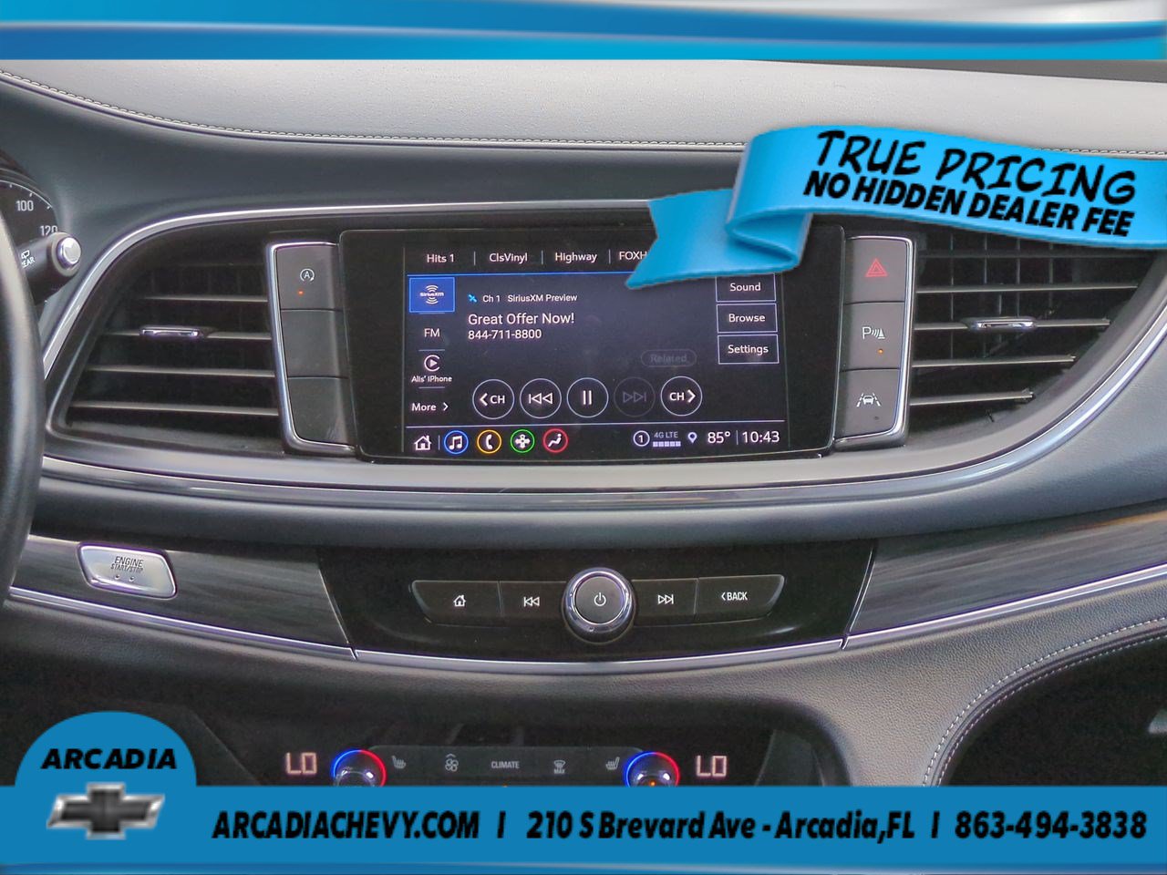 Used 2024 Buick Enclave Essence w/ Experience Buick Package FWD image 18