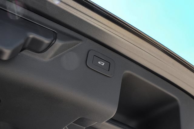 New 2026 Land Rover Discovery Sport Landmark AWD/4WD image 64