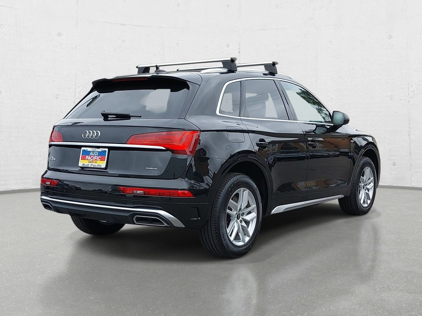 Used 2024 Audi Q5 2.0T Premium AWD/4WD image 5