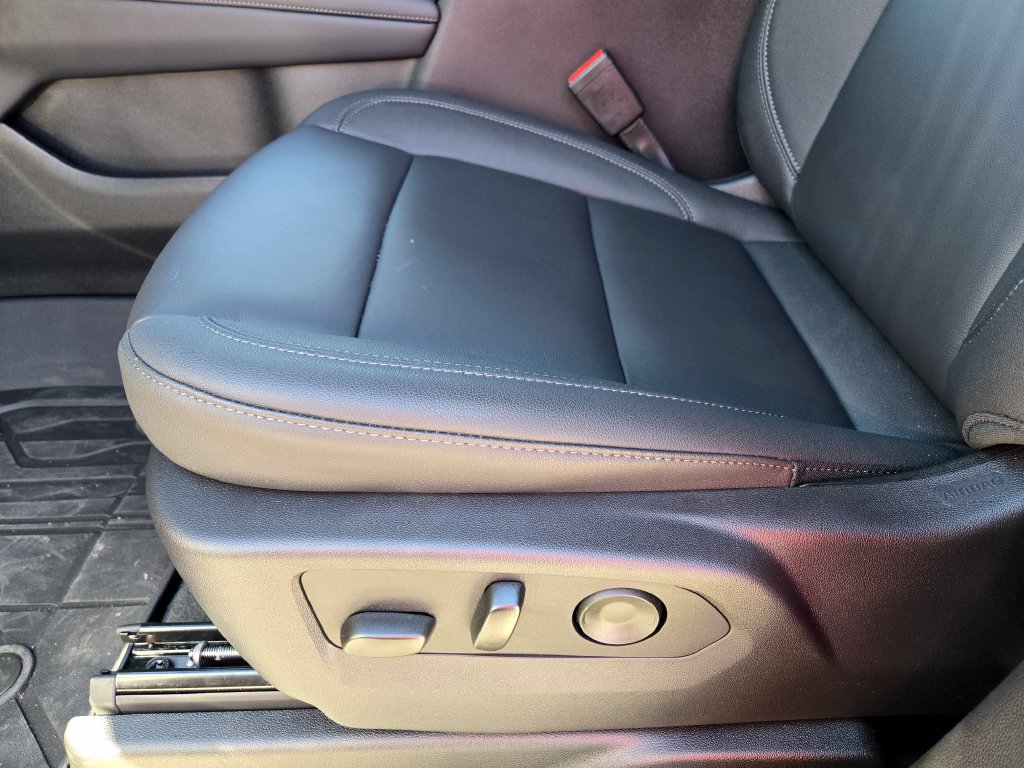New 2026 Chevrolet Tahoe LT w/ Comfort Package RWD image 21