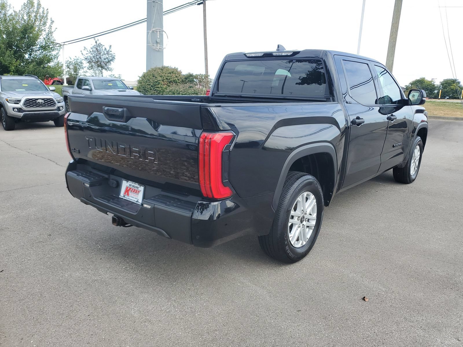 Certified 2024 Toyota Tundra SR5 w/ SR5 Convenience Package AWD/4WD image 4
