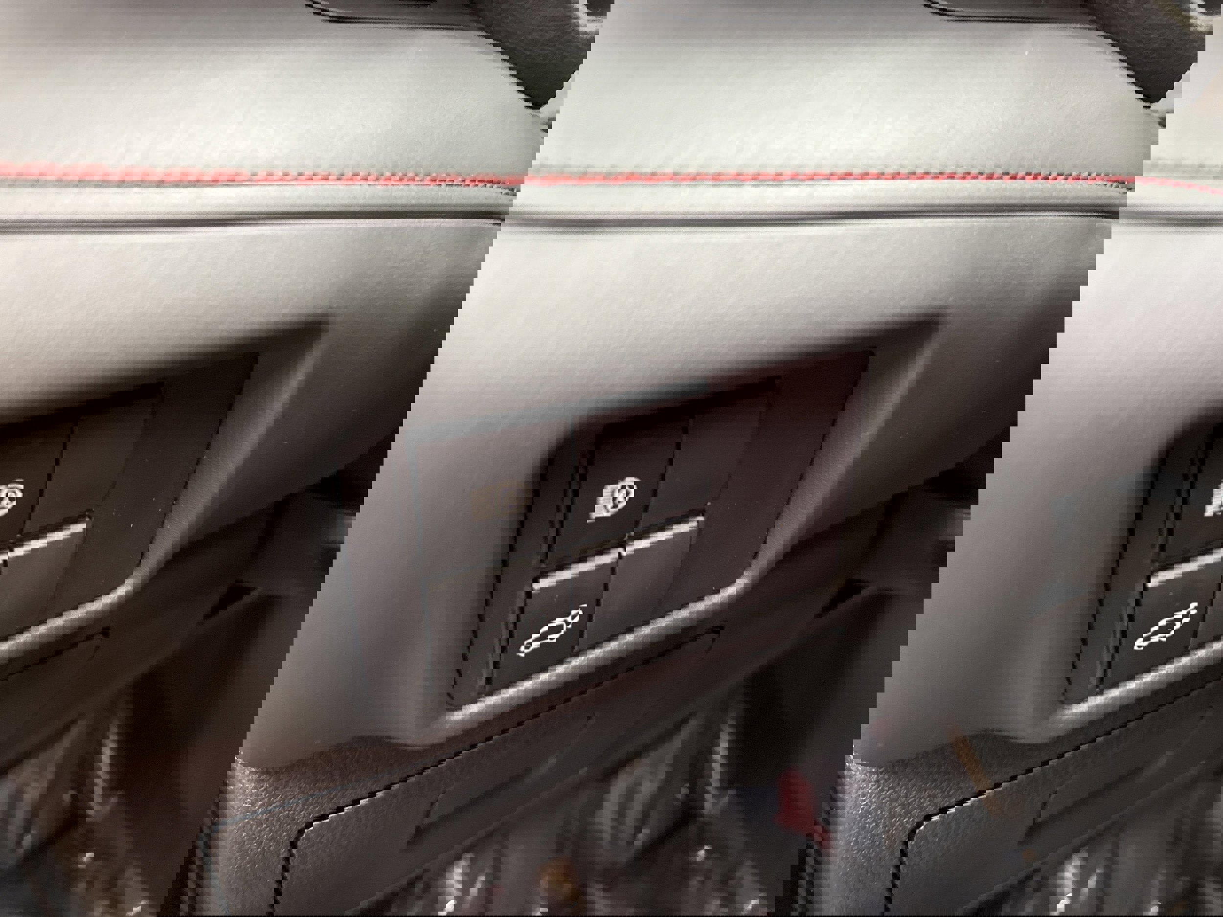 Used 2022 Toyota Highlander XSE image 31