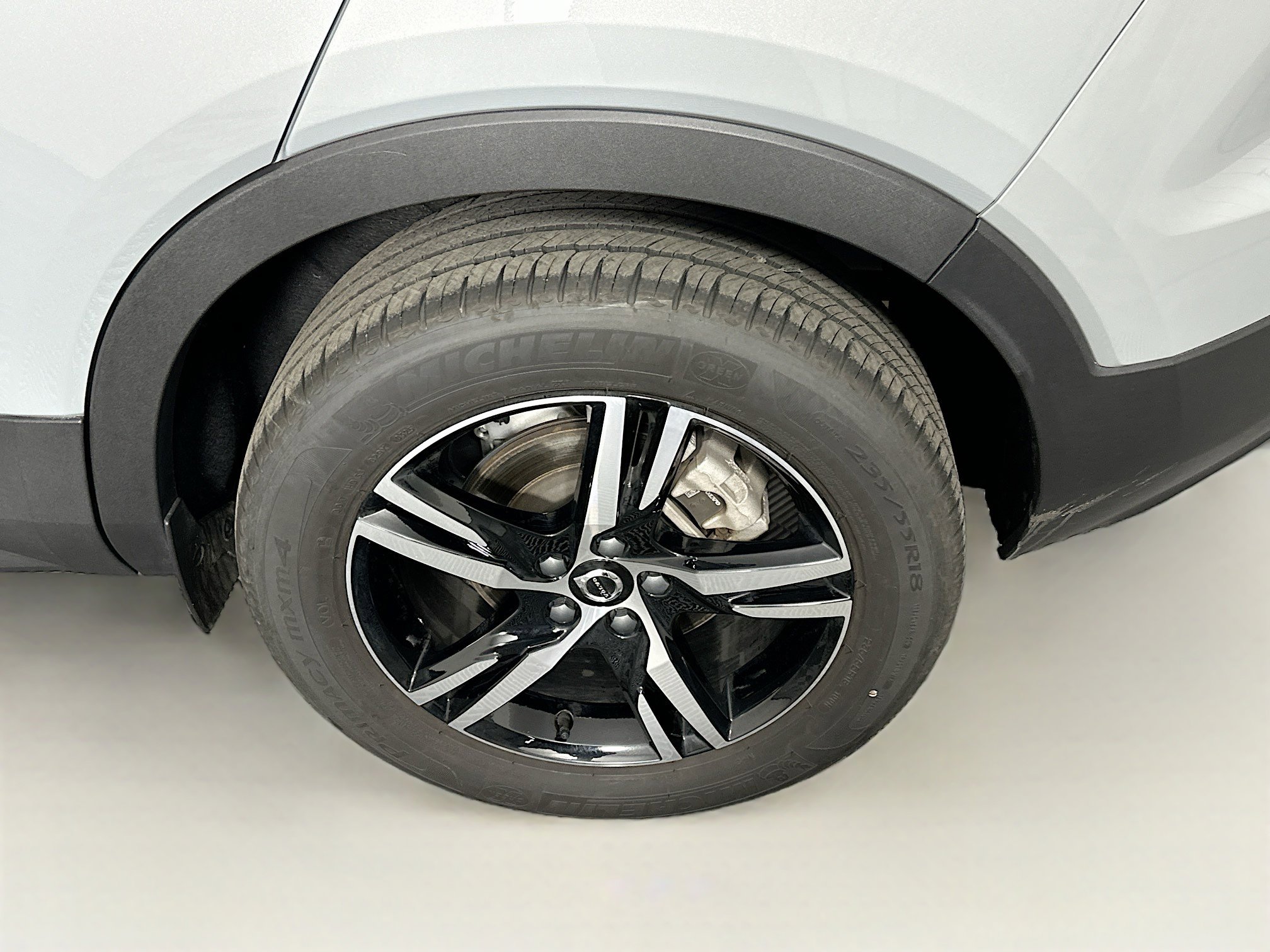Used 2025 Volvo XC40 B5 Core AWD/4WD image 11