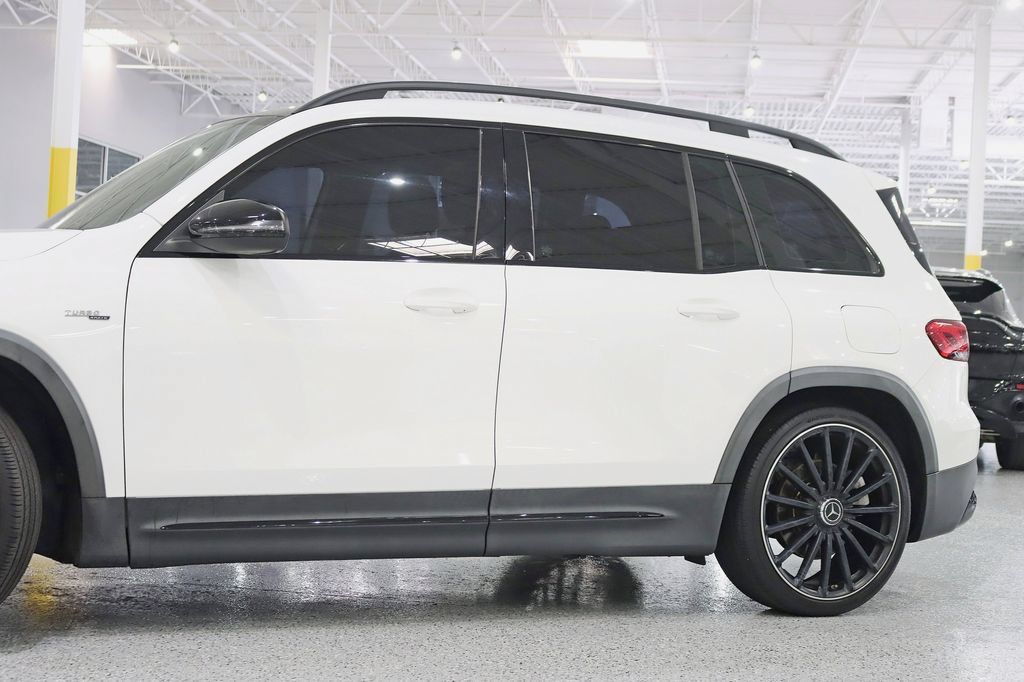 Used 2022 Mercedes-Benz GLB 35 AMG 4MATIC image 3