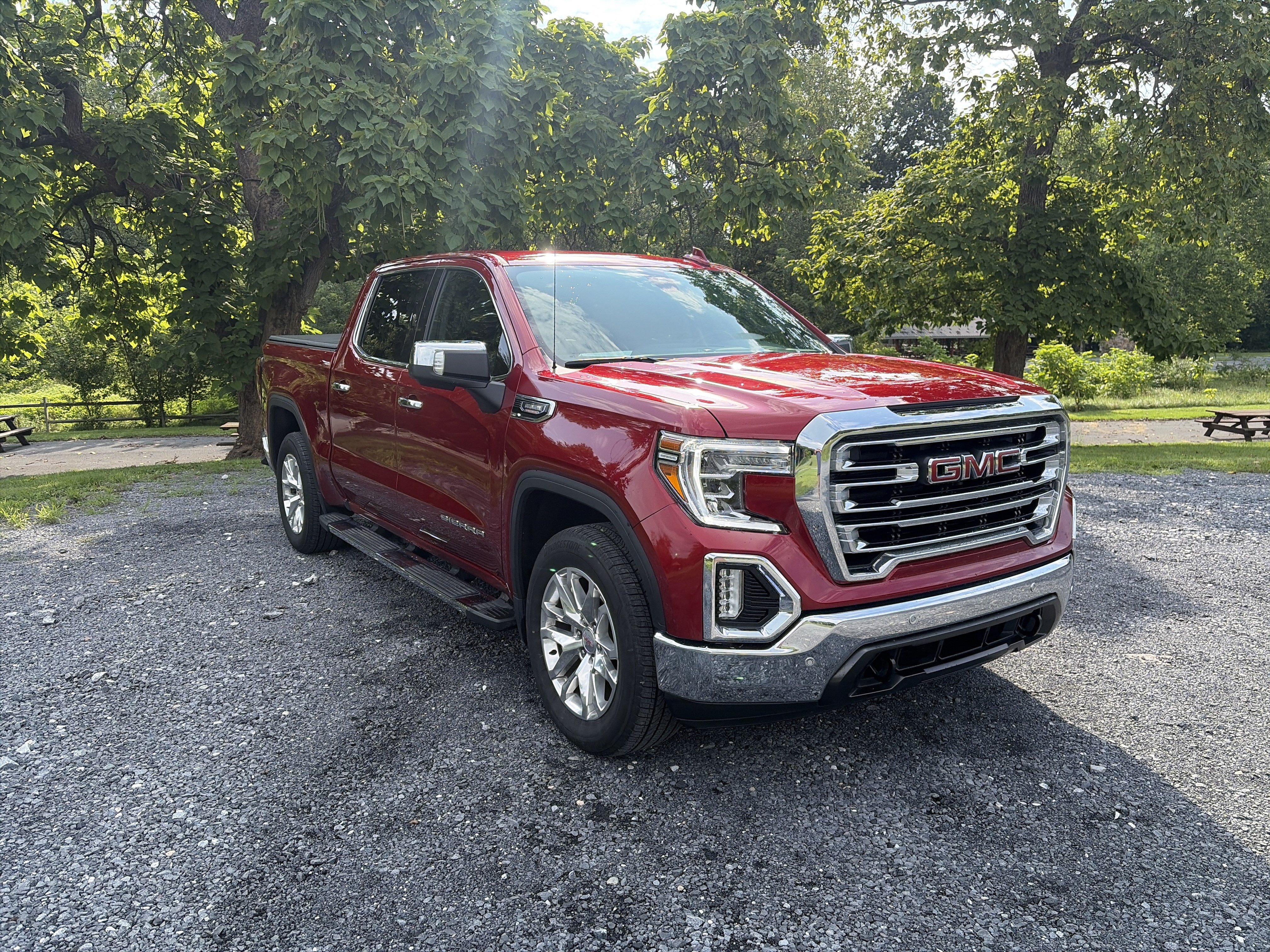 Used 2021 GMC Sierra 1500 SLT w/ SLT Premium Plus Package RWD image 3